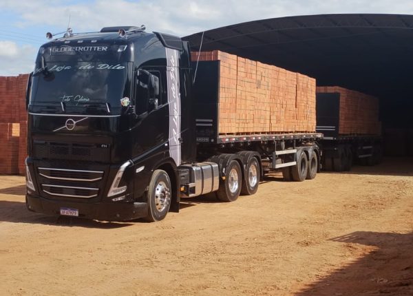 8c994f74-faa5-4a12-b9c1-836eff554eec